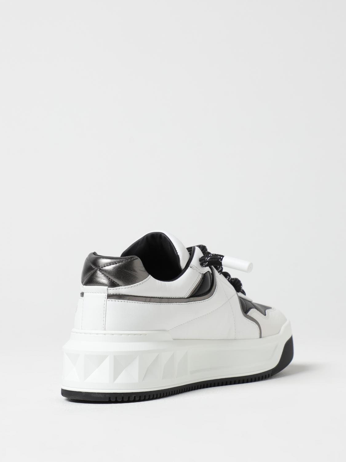 Open Sneakers Casual Style