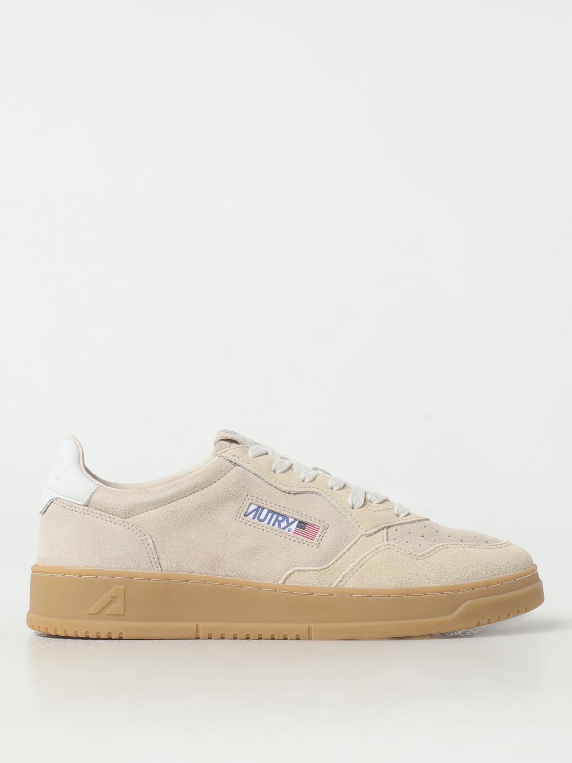 Medalist Low Top Sneaker