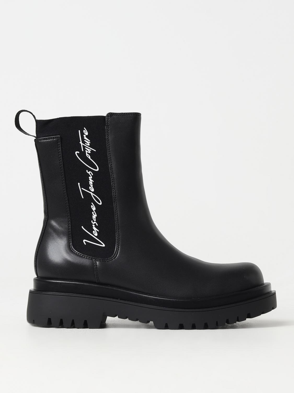 Chelsea Boots Signature Design