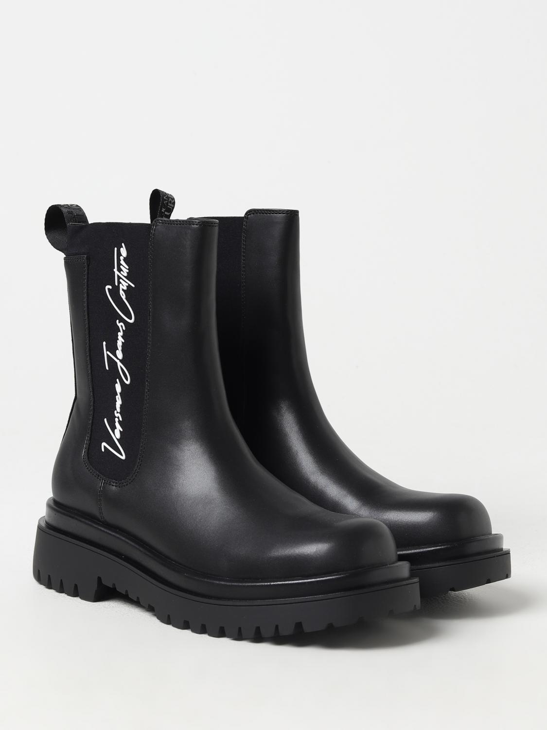 Chelsea Boots Signature Design