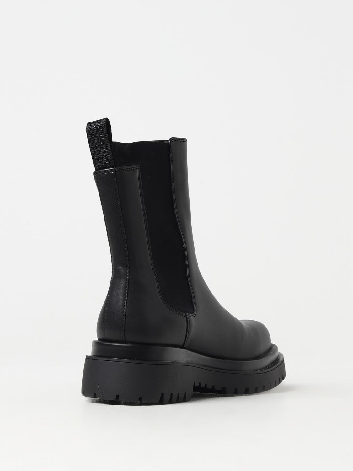Chelsea Boots Signature Design