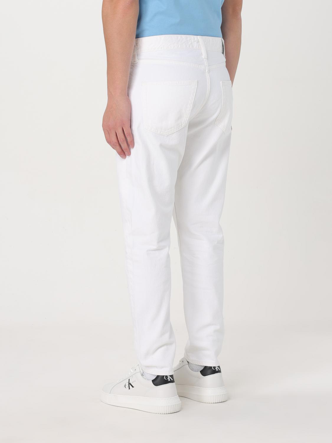 Straight Leg Jeans Classic Fit