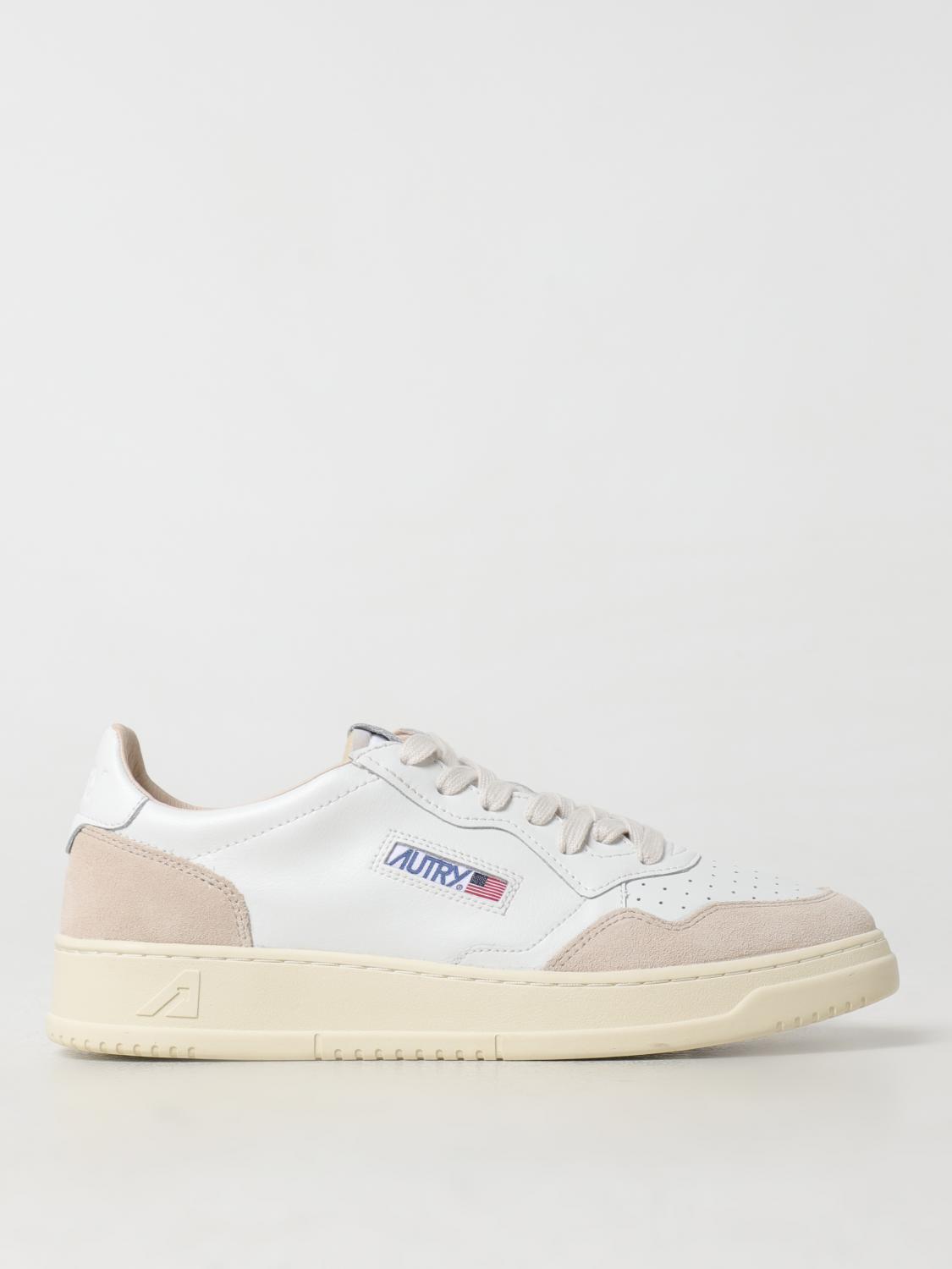 Medalist Low Top Sneaker