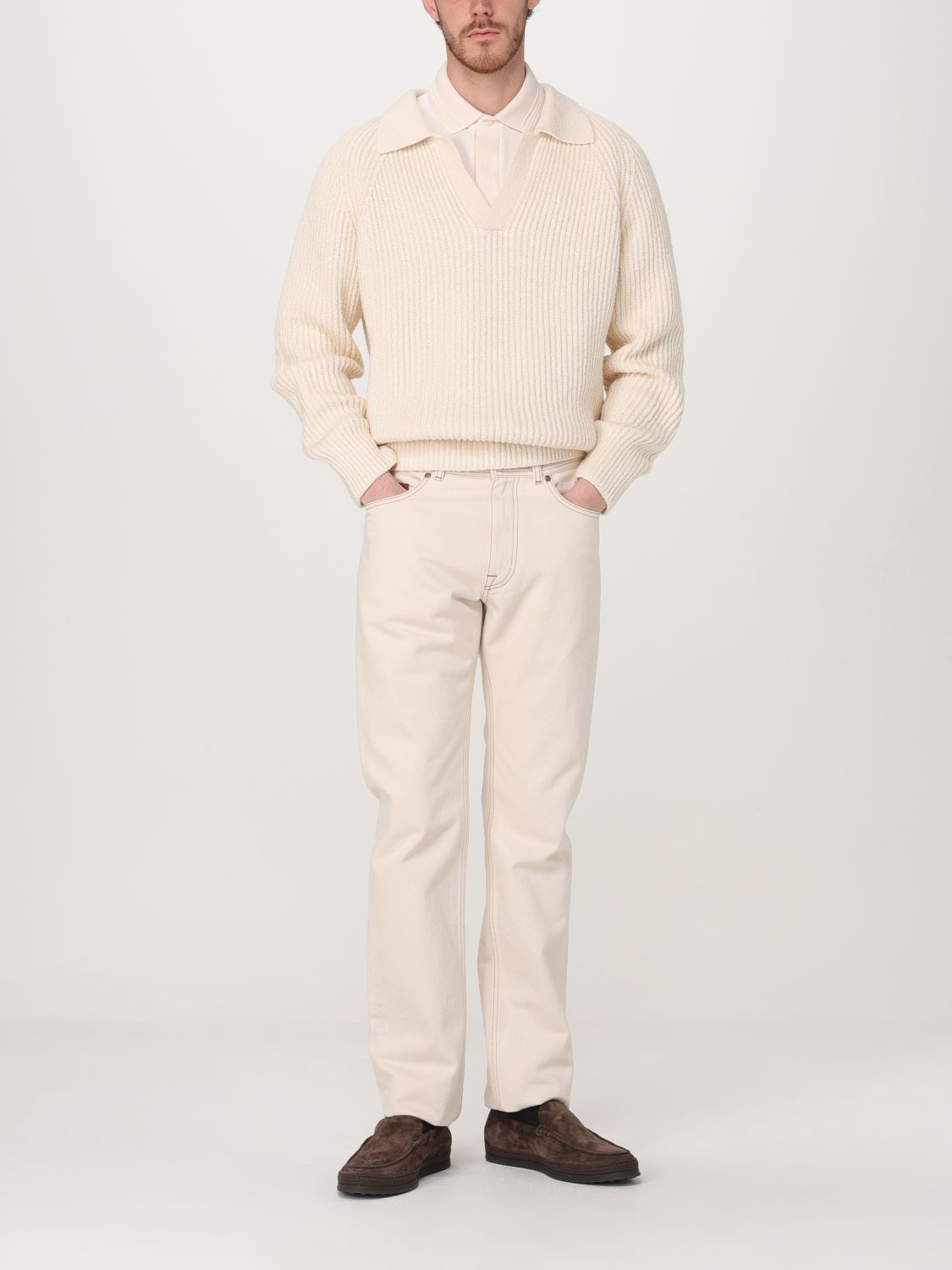 Classic Straight-Leg Jeans