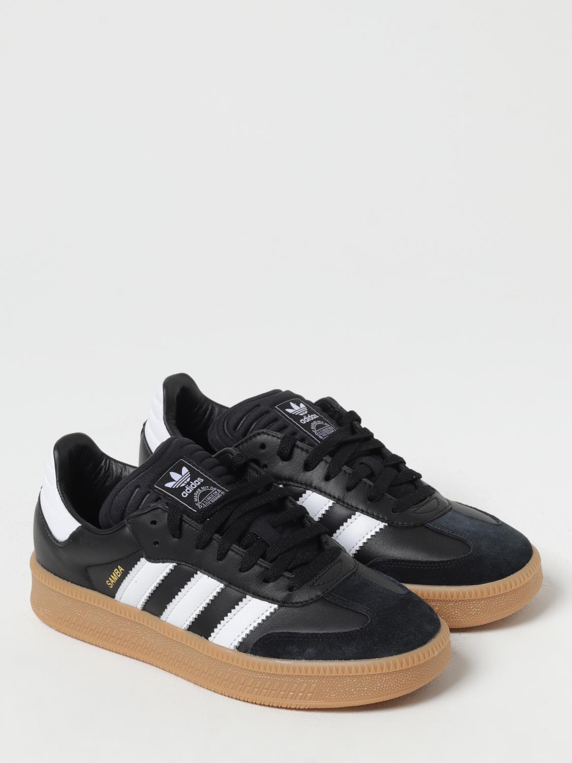 Samba Classic Sneaker