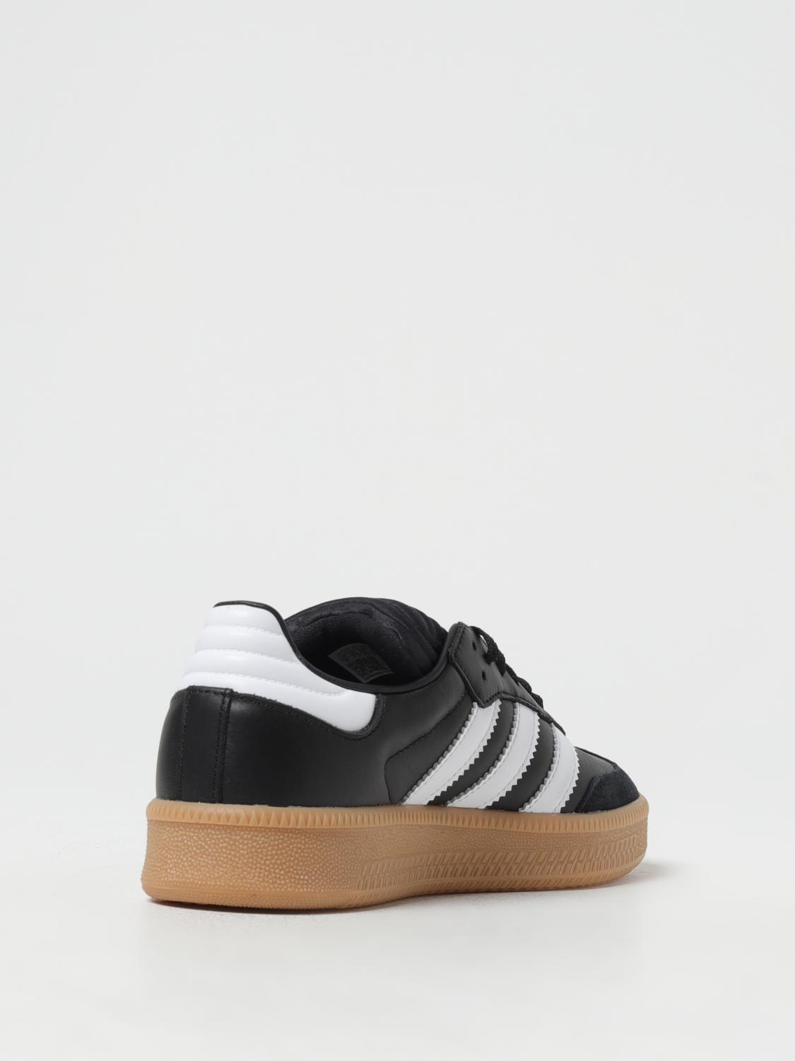 Samba Classic Sneaker