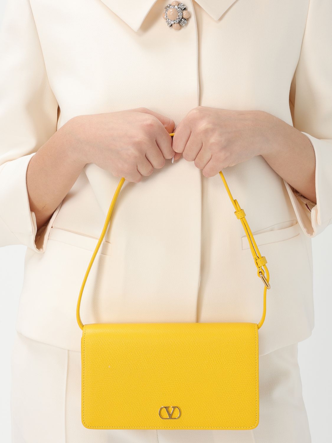 Luxury Quilted Leather Shoulder Bag with Chain Strap