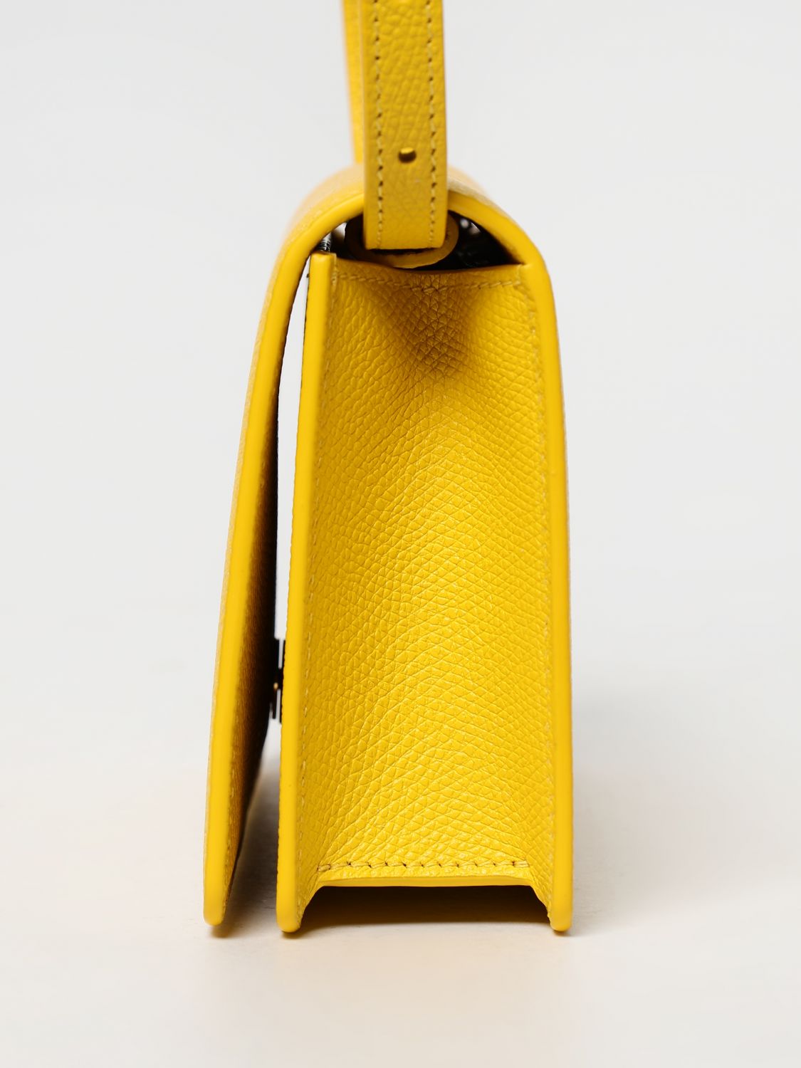 Luxury Quilted Leather Shoulder Bag with Chain Strap