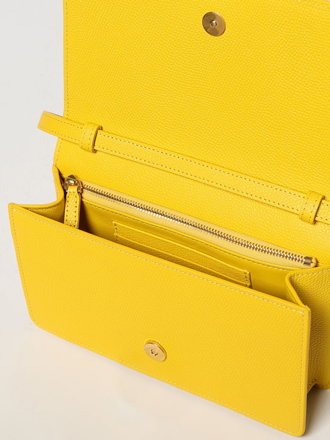 Luxury Quilted Leather Shoulder Bag with Chain Strap