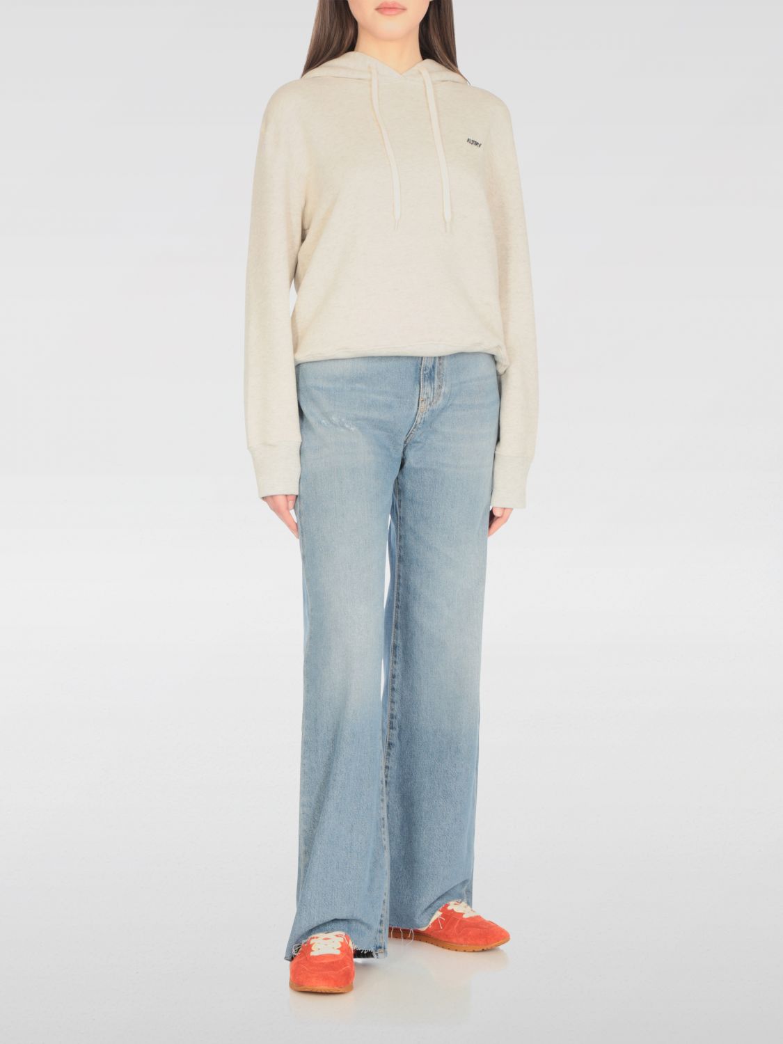 Medalist Low Top Sneaker Suede