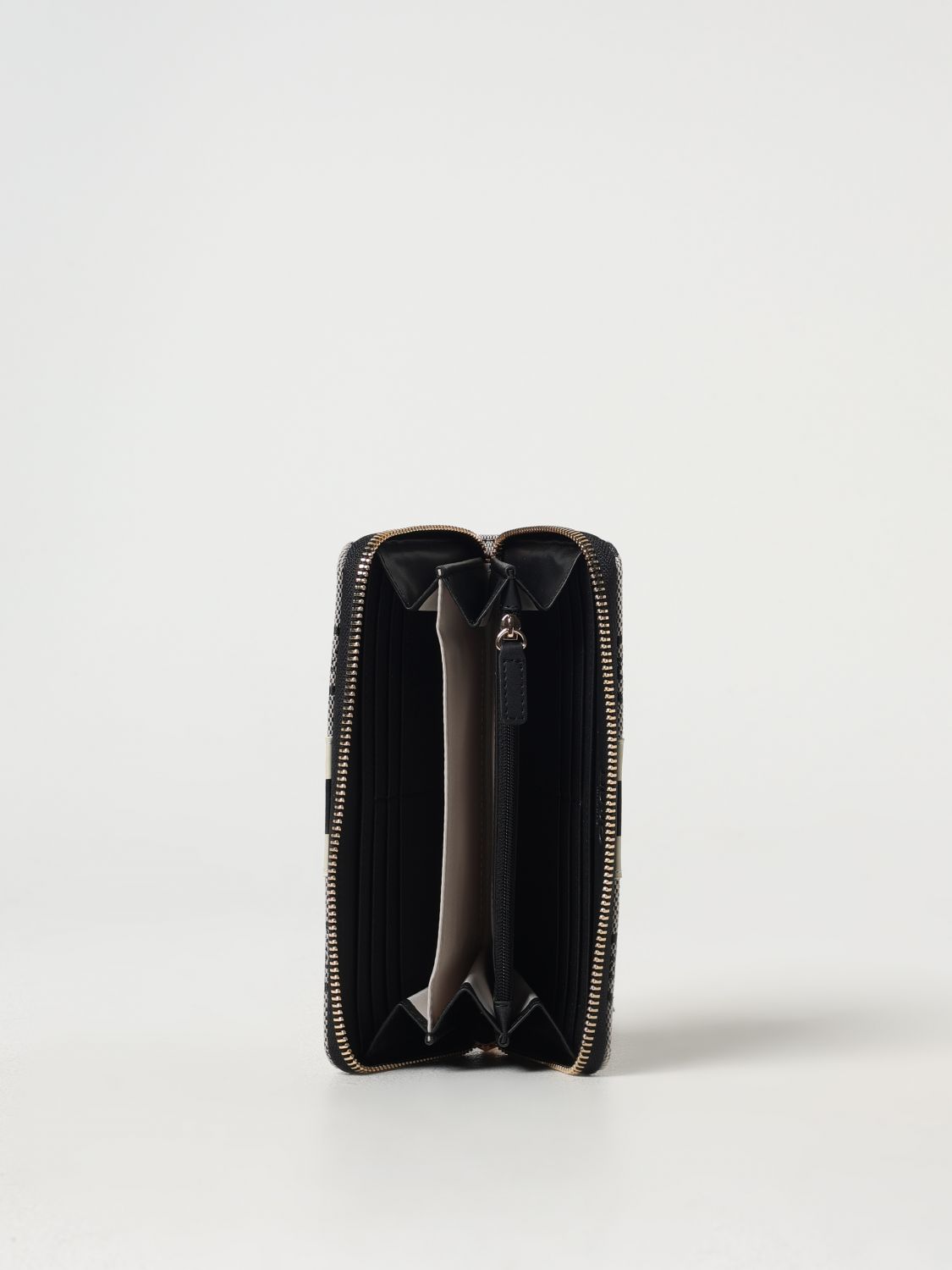 Elegant Leather Wallet with Zip-Around Closure