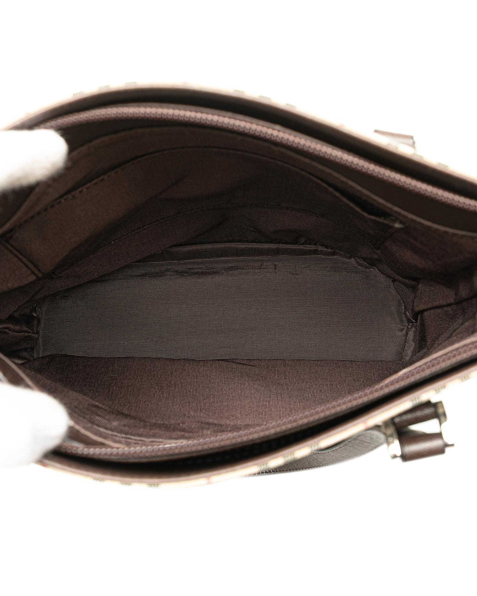 233676981.jpg