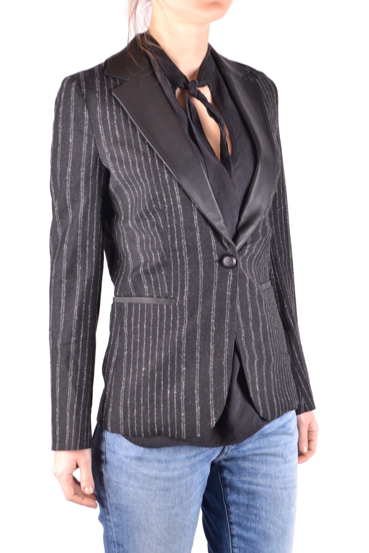 252164052.jpg