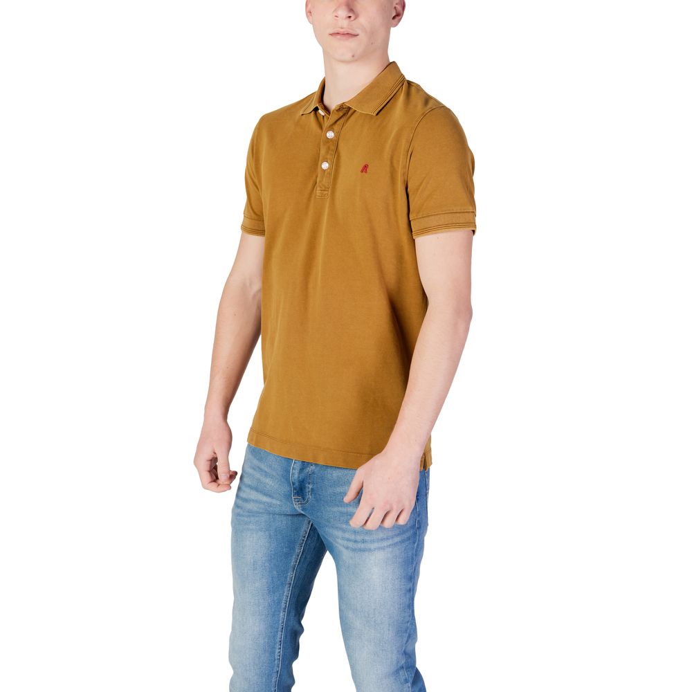 293023169.jpg