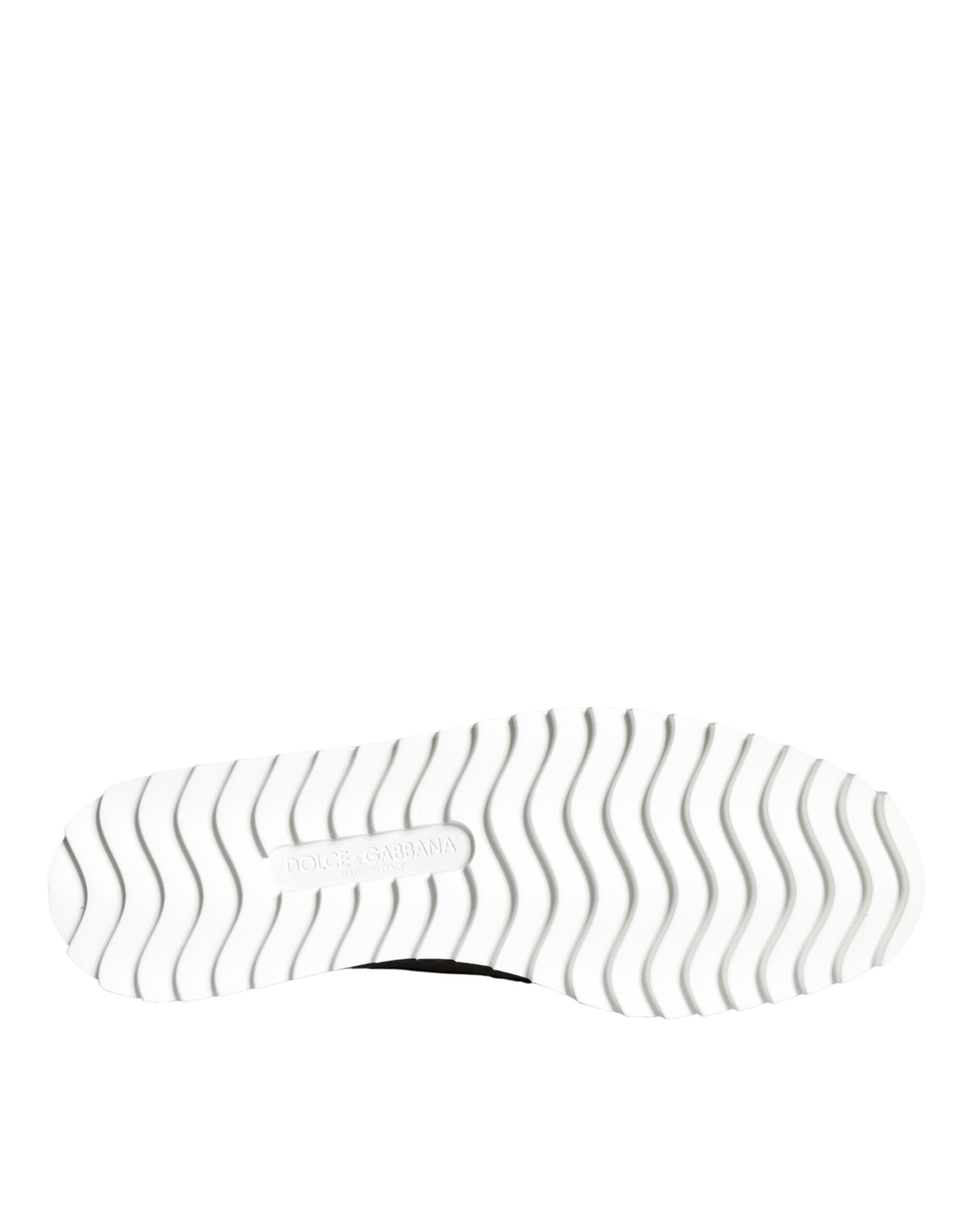 293066046.jpg