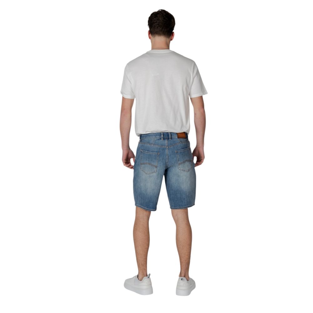 293178124.jpg