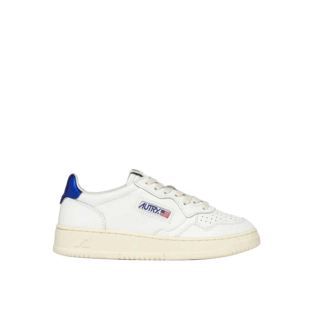 293210280.jpg
