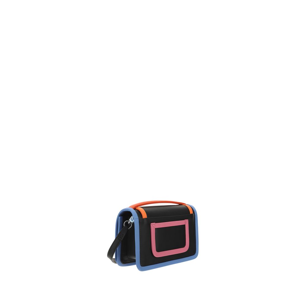 293214936.jpg