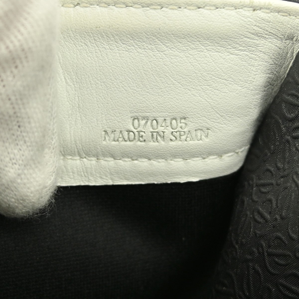 293224380.jpg