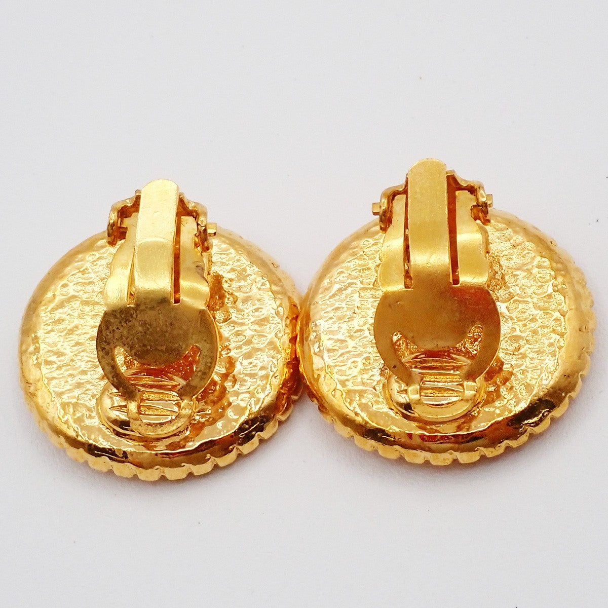 293244625.jpg