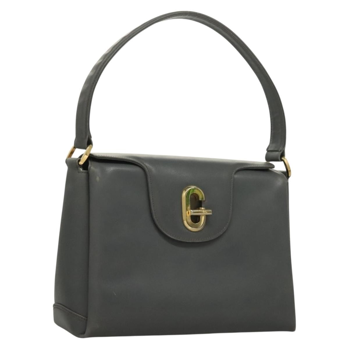 293253890.jpg
