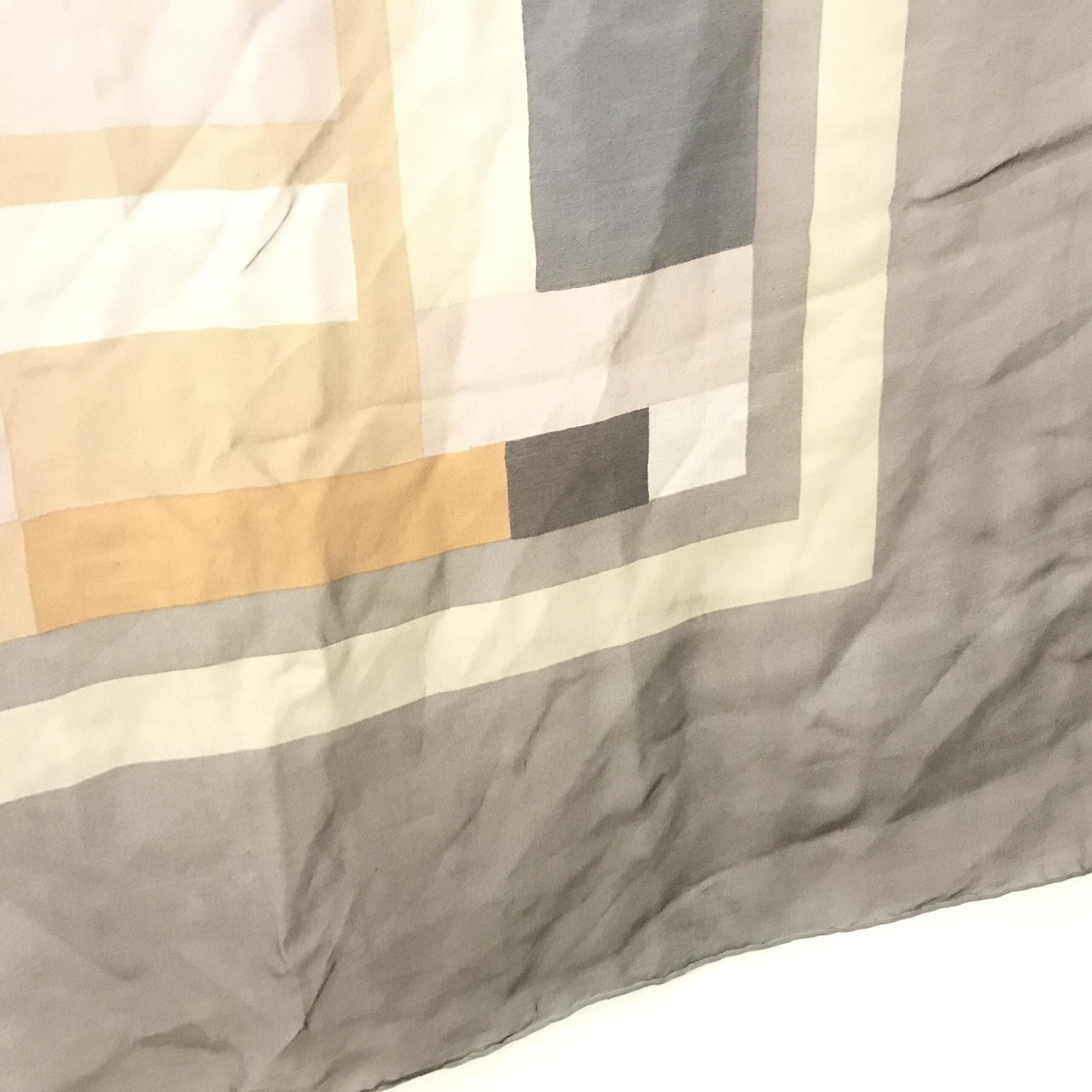 293257101.jpg