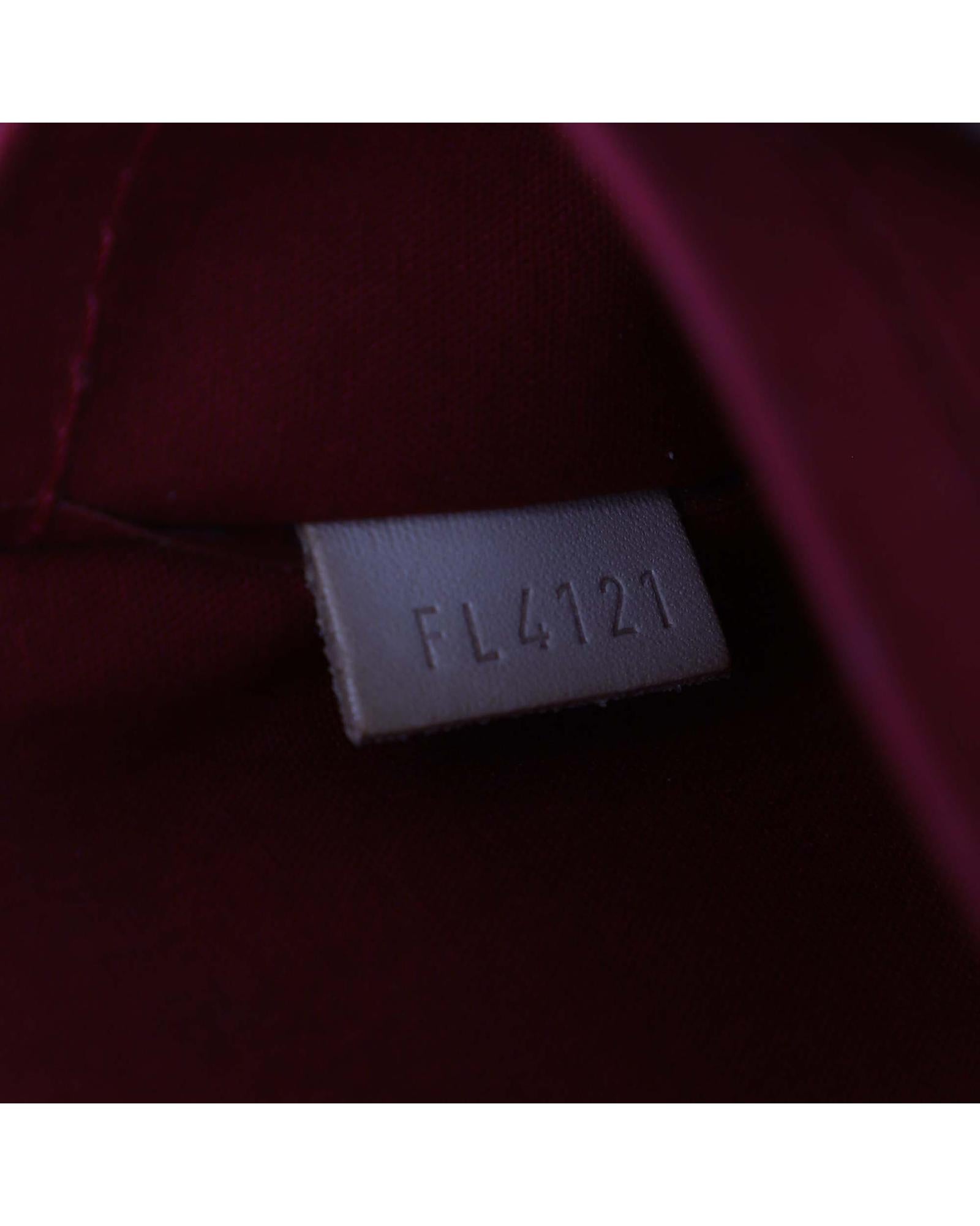 293389014.jpg