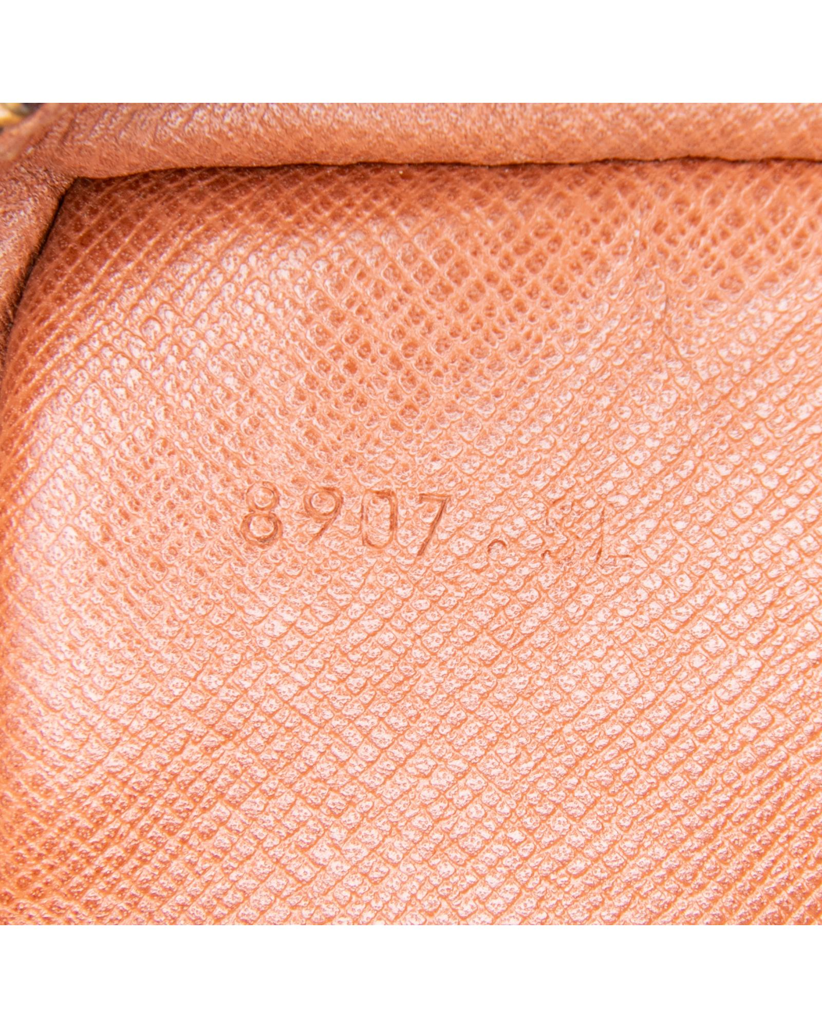293390071.jpg