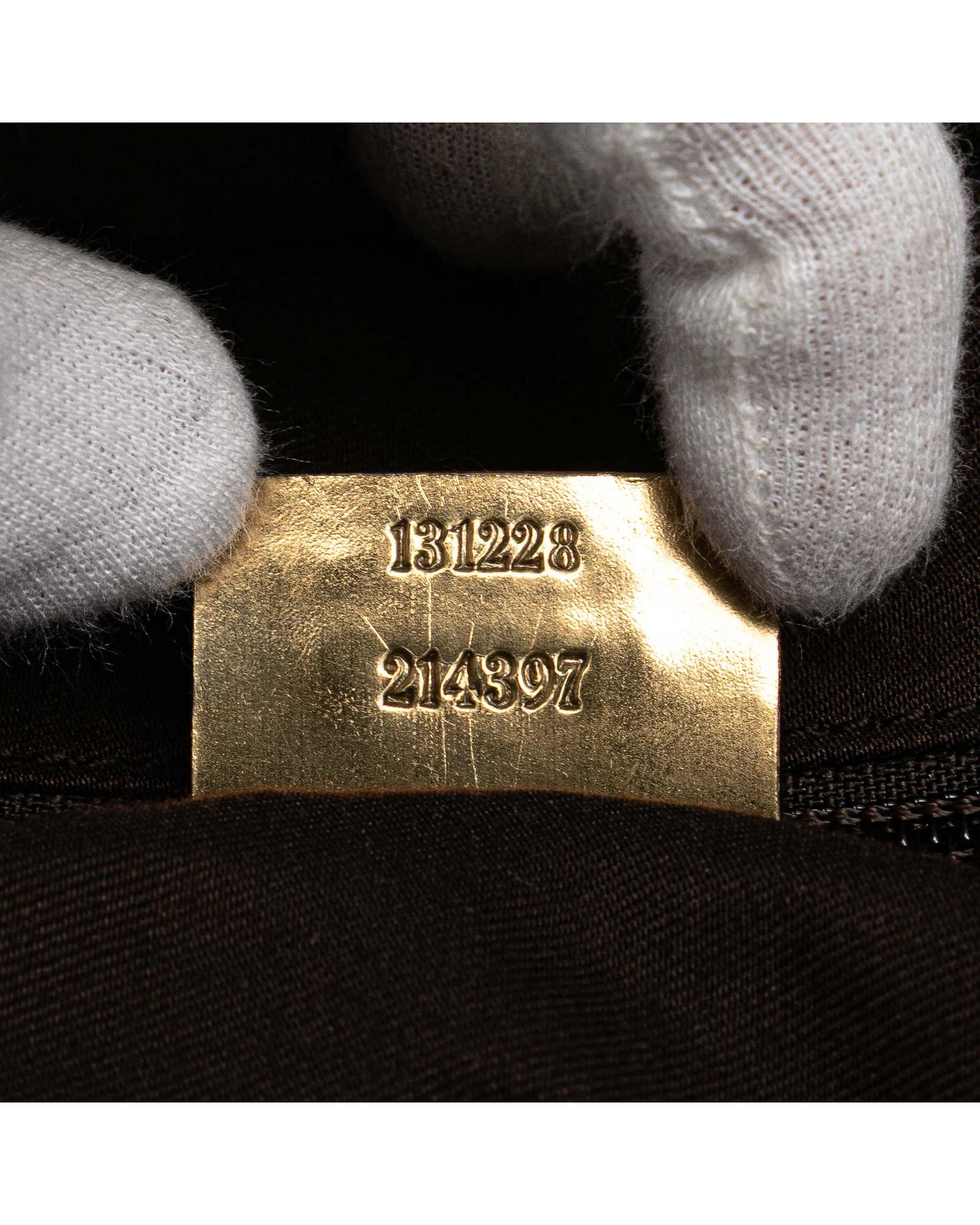 293399275.jpg