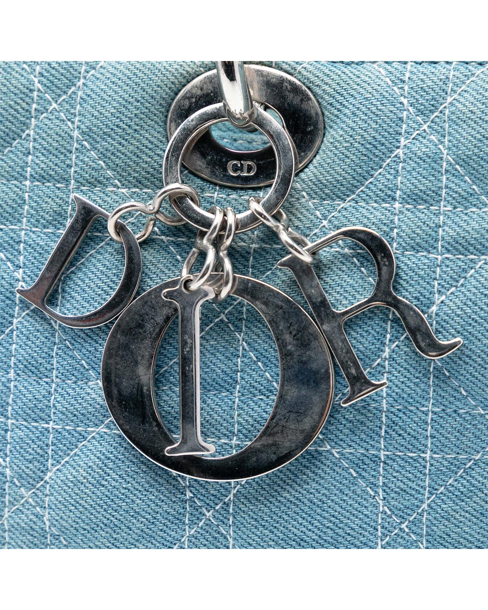 293410164.jpg