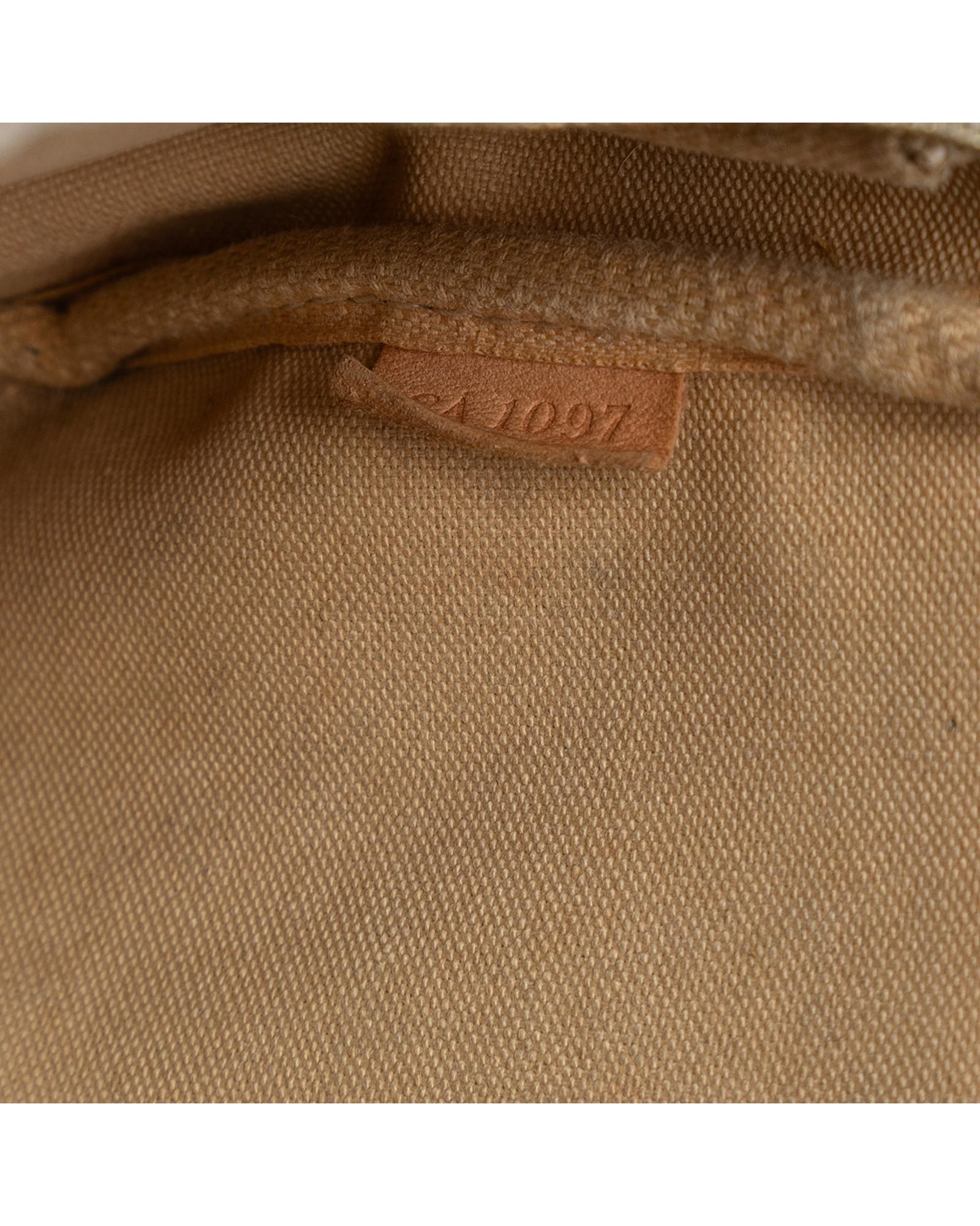 293415080.jpg