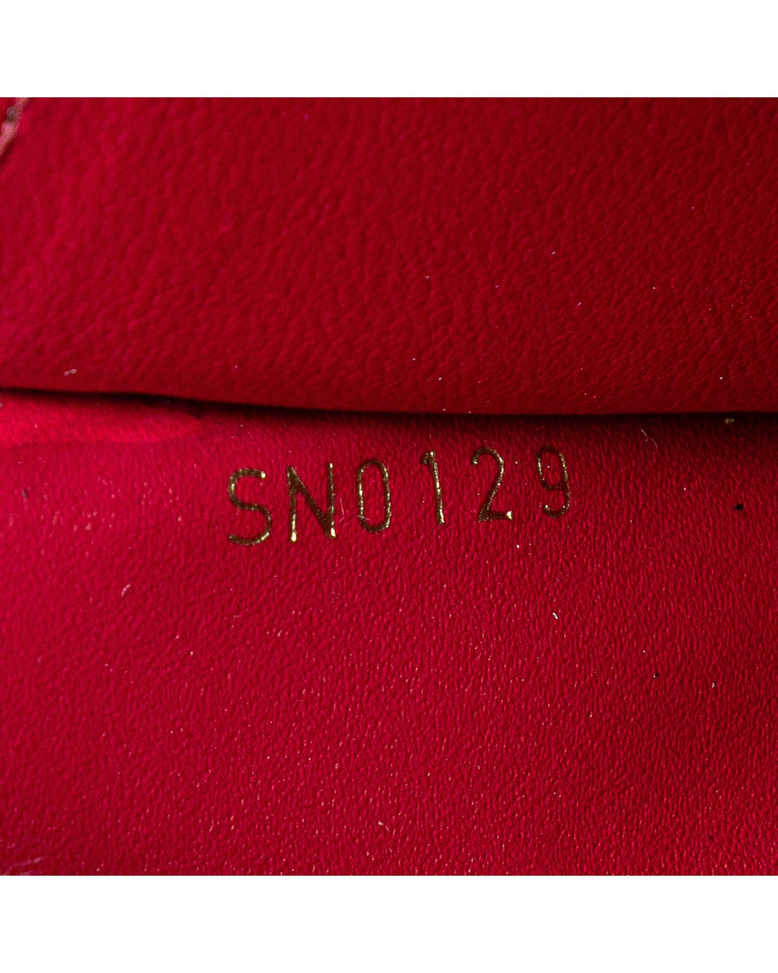 293416884.jpg
