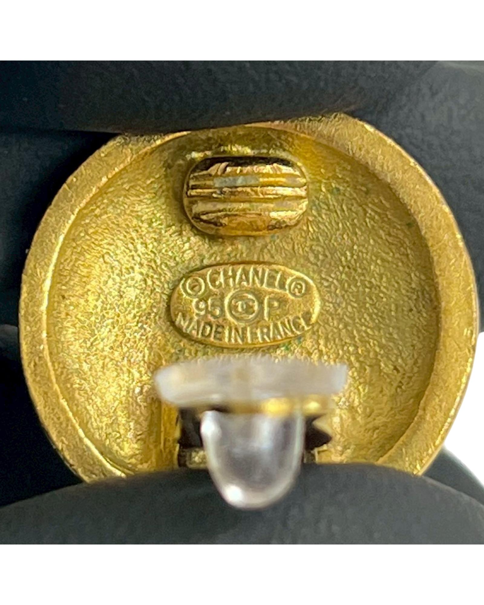 293420889.jpg