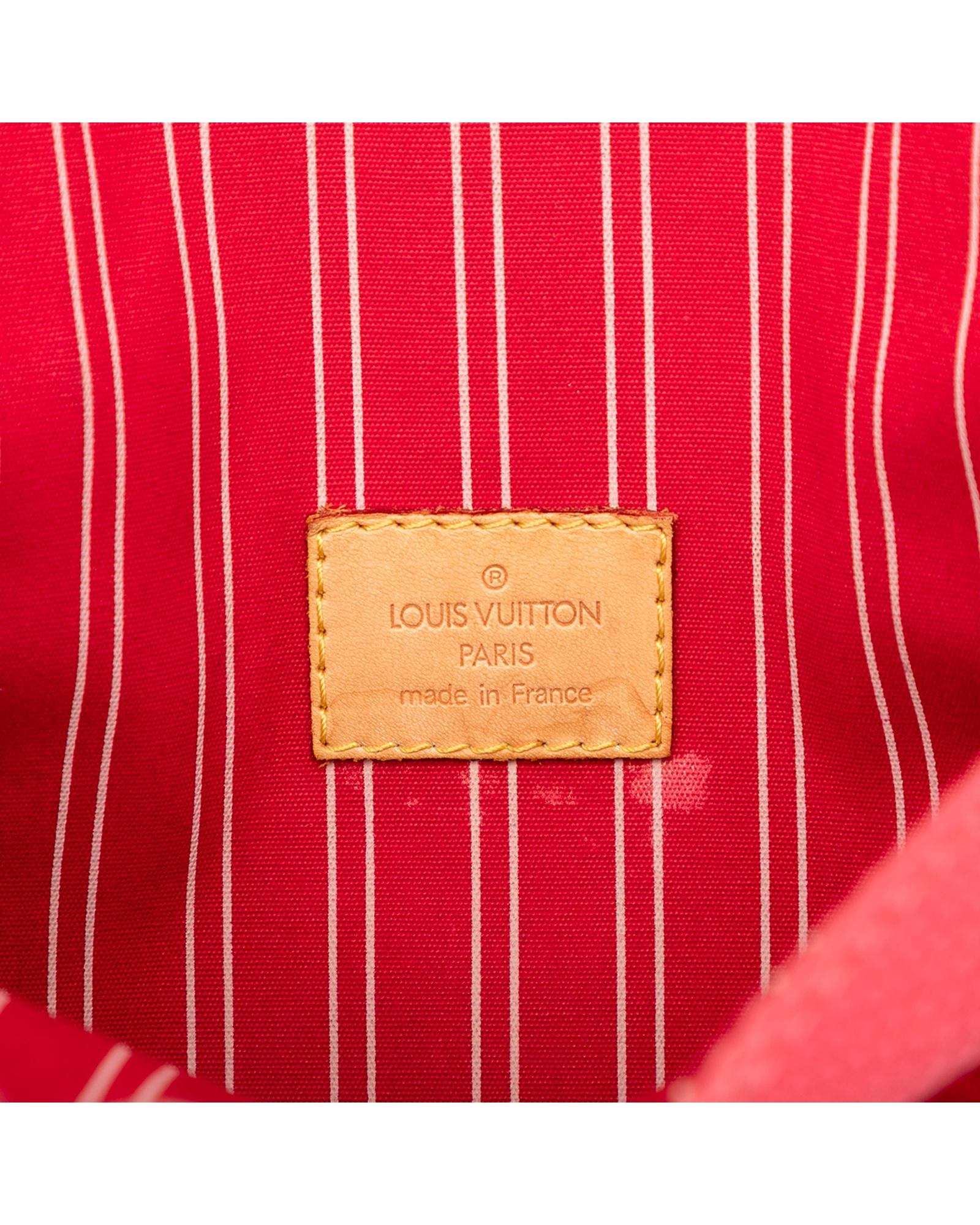 293423380.jpg