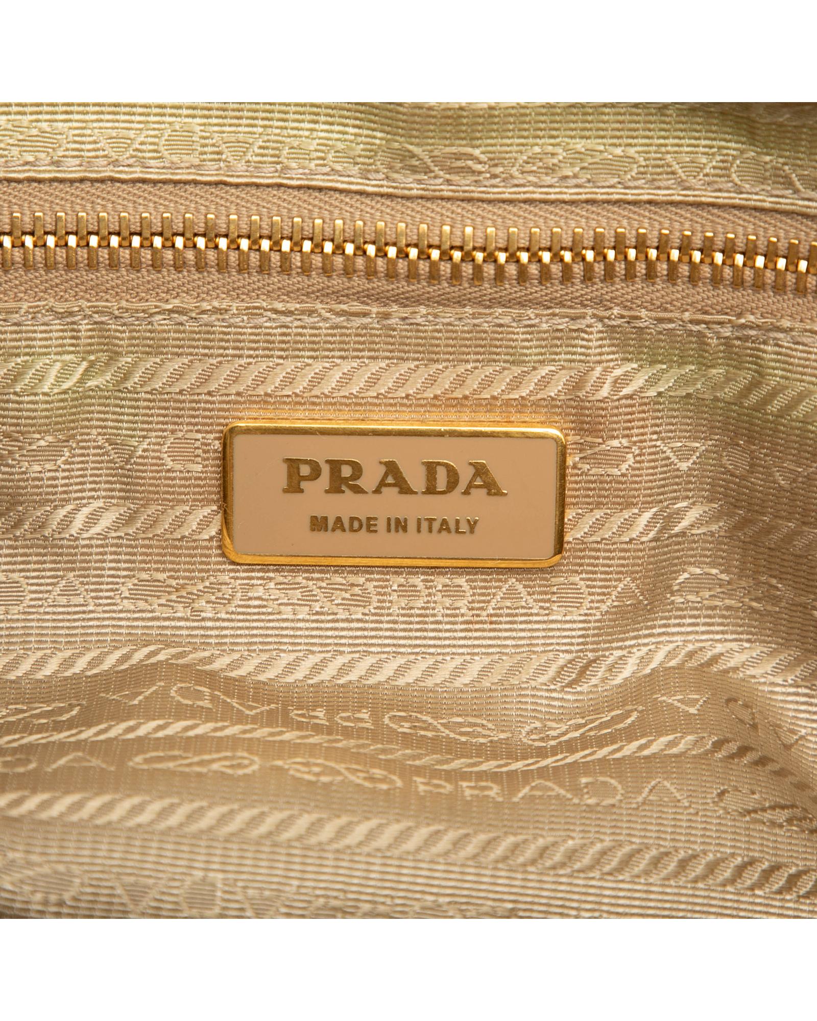 293428128.jpg