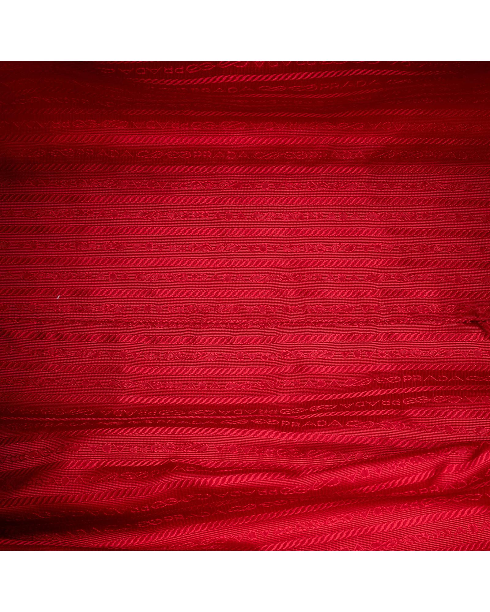 293437845.jpg