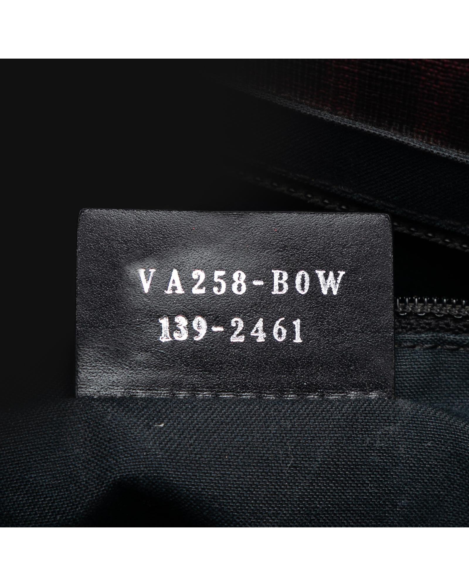 293440895.jpg
