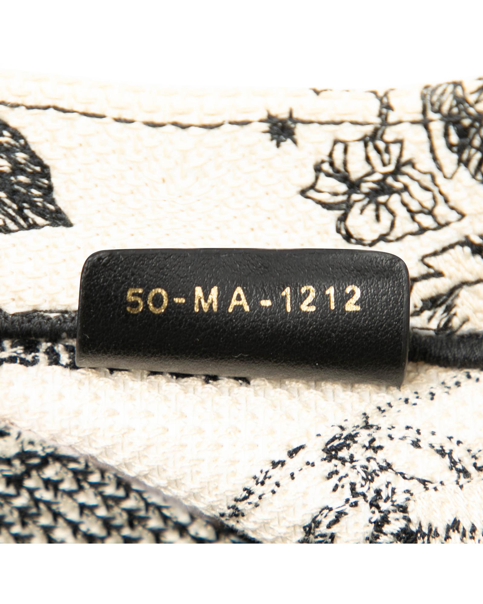 293448160.jpg