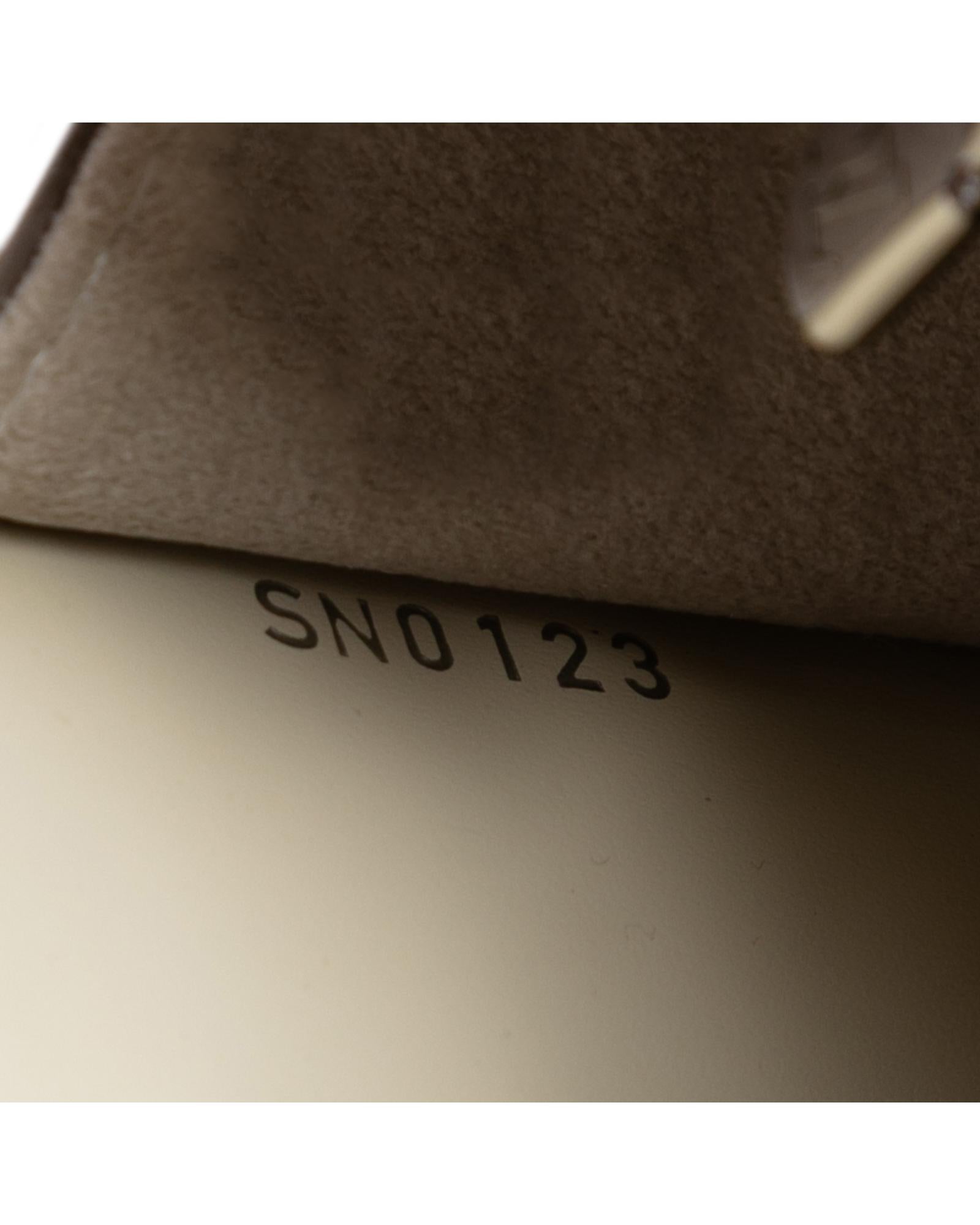 293449340.jpg
