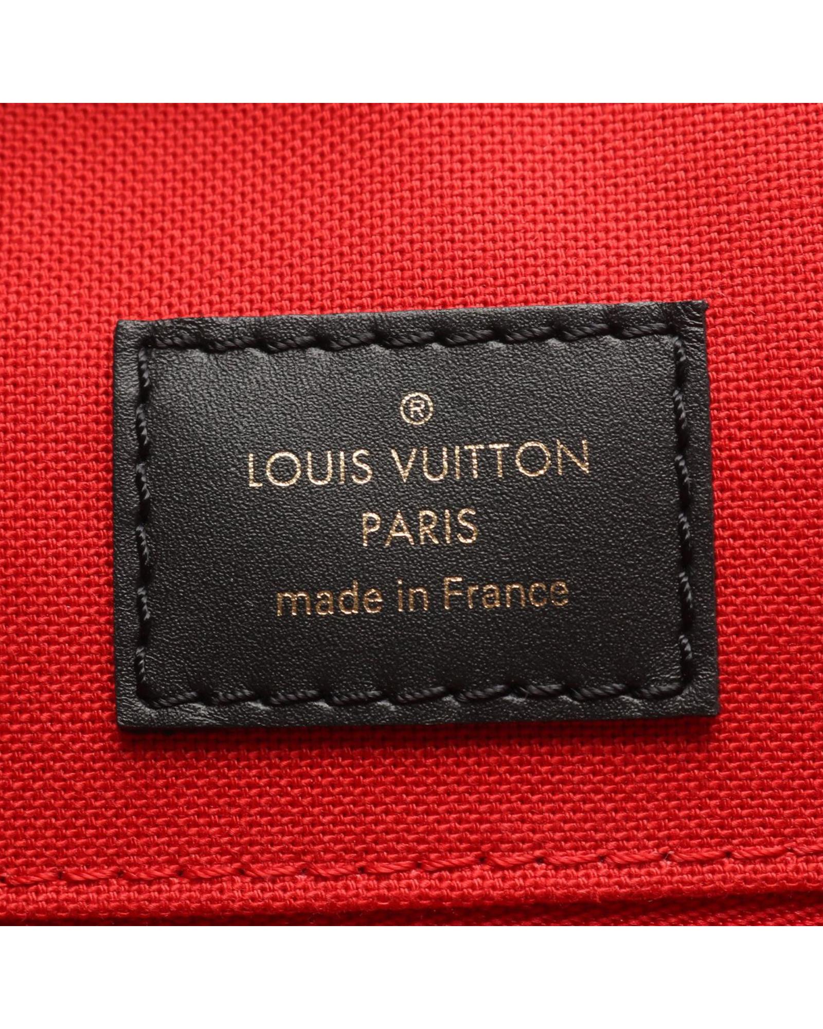 293458637.jpg