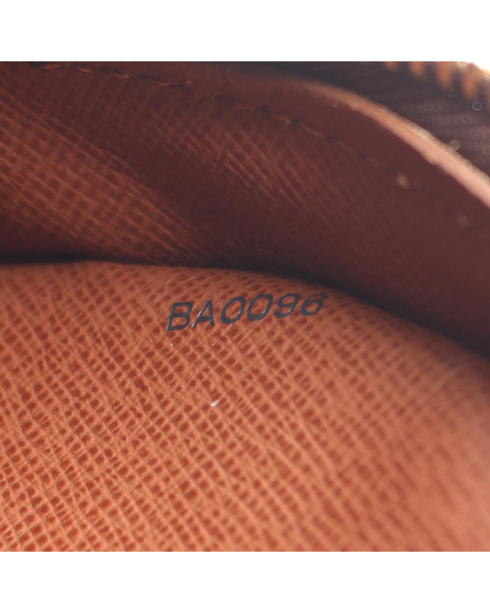 293462326.jpg