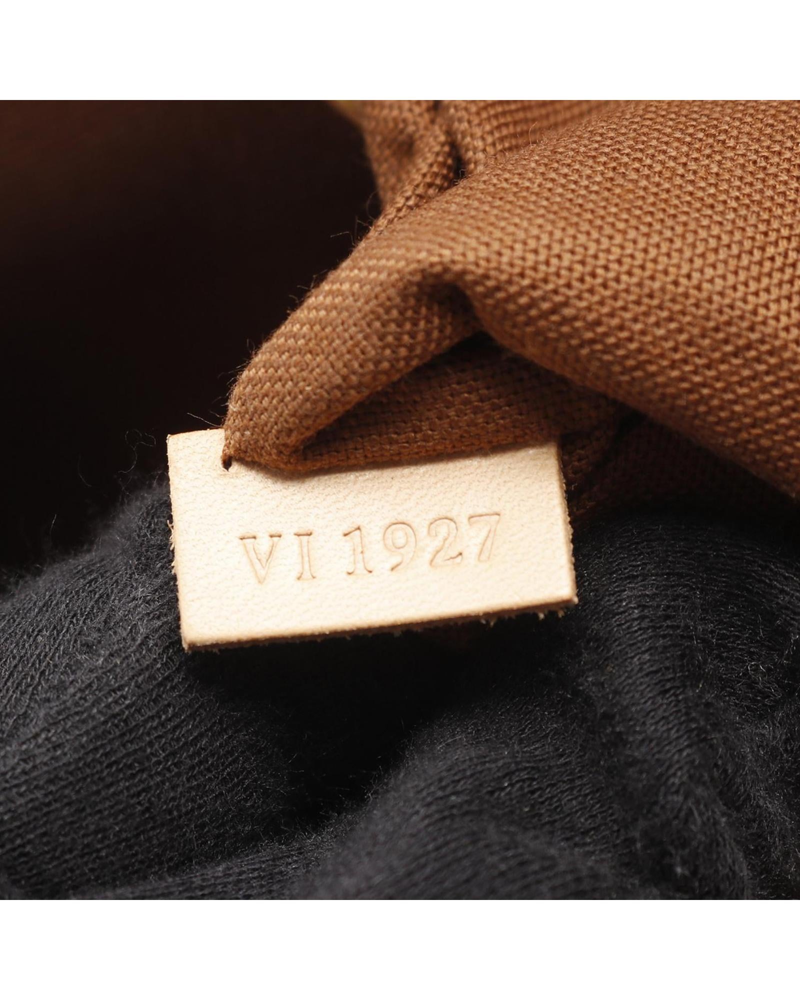 293464288.jpg