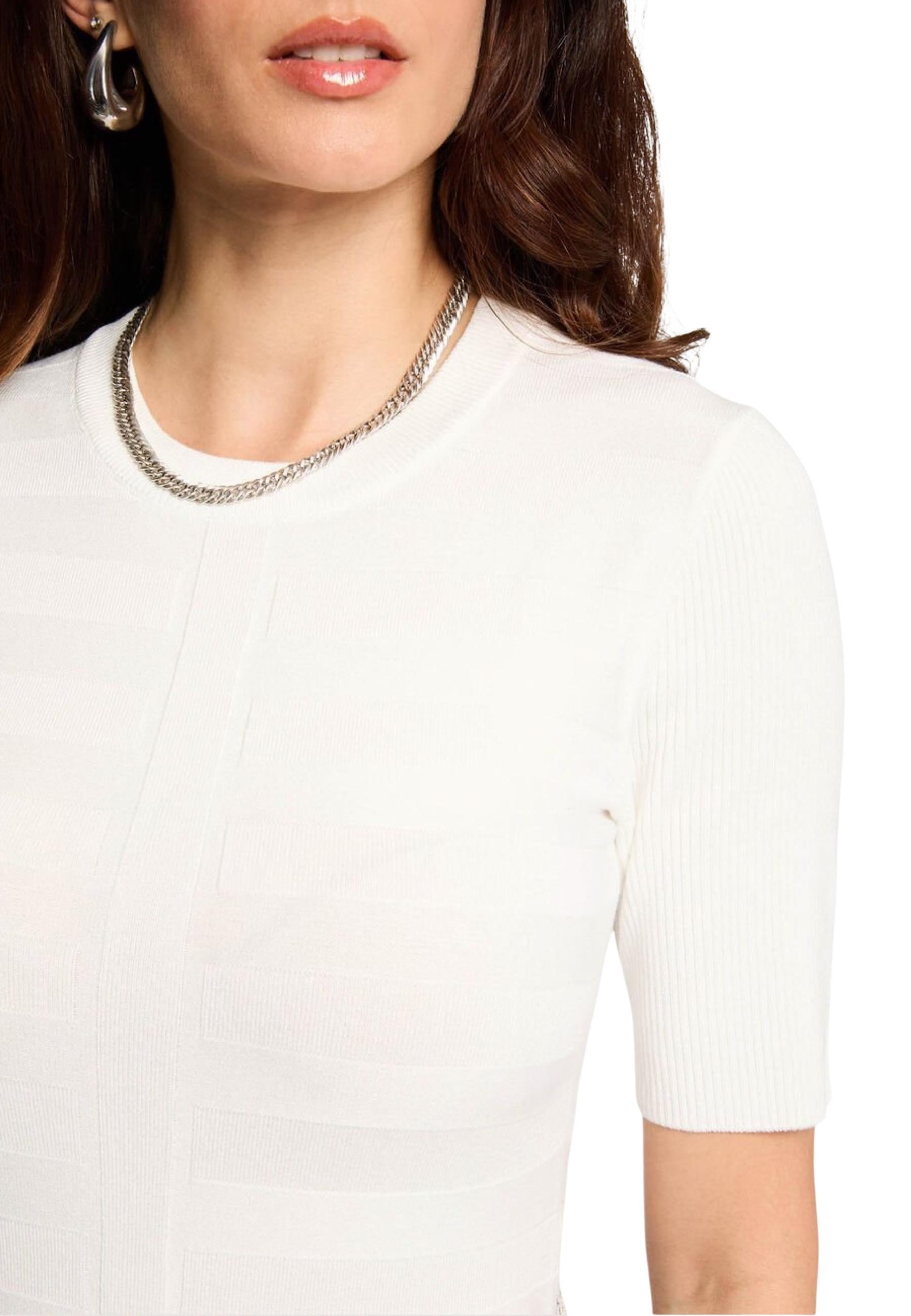 293476213.jpg