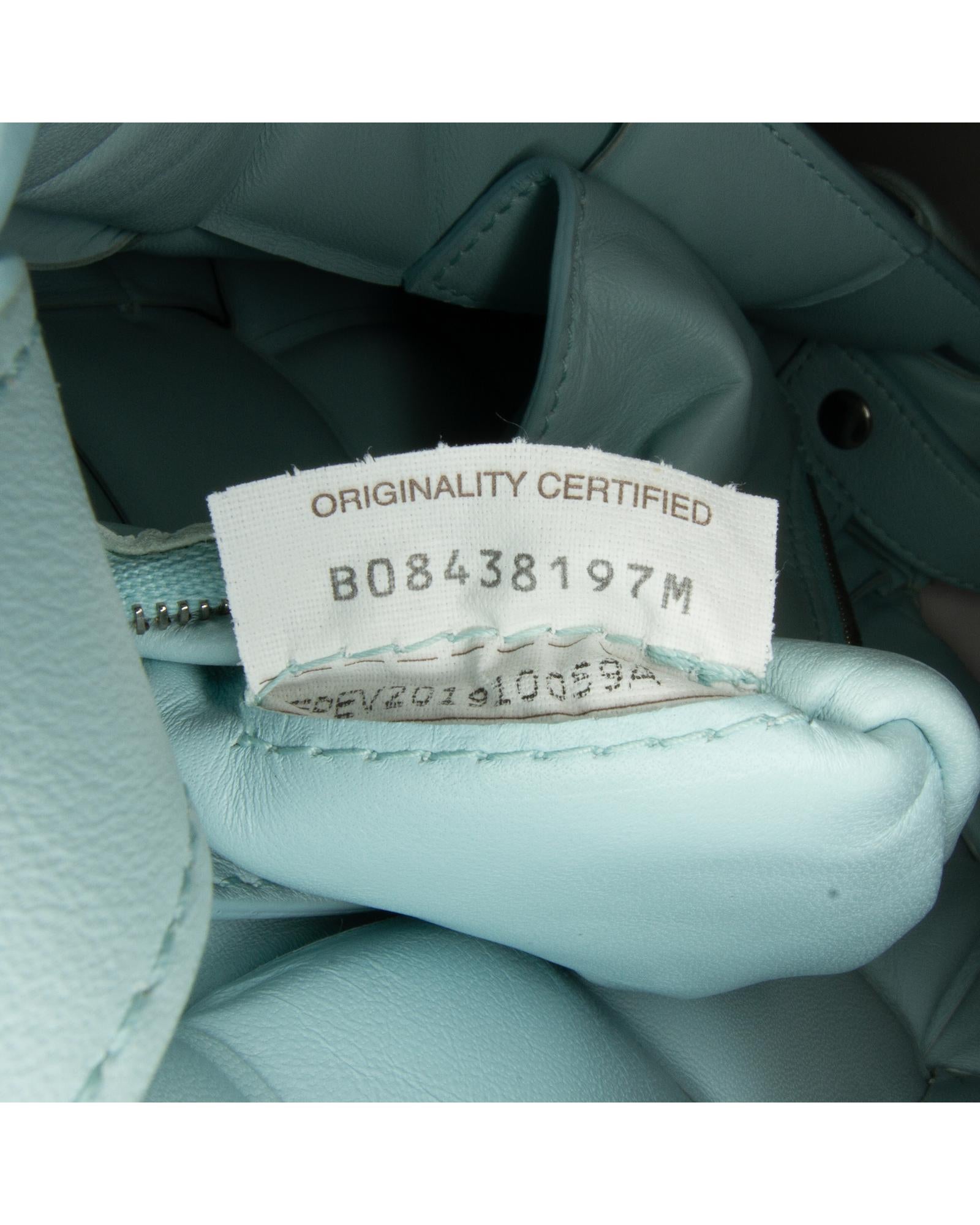 294904934.jpg