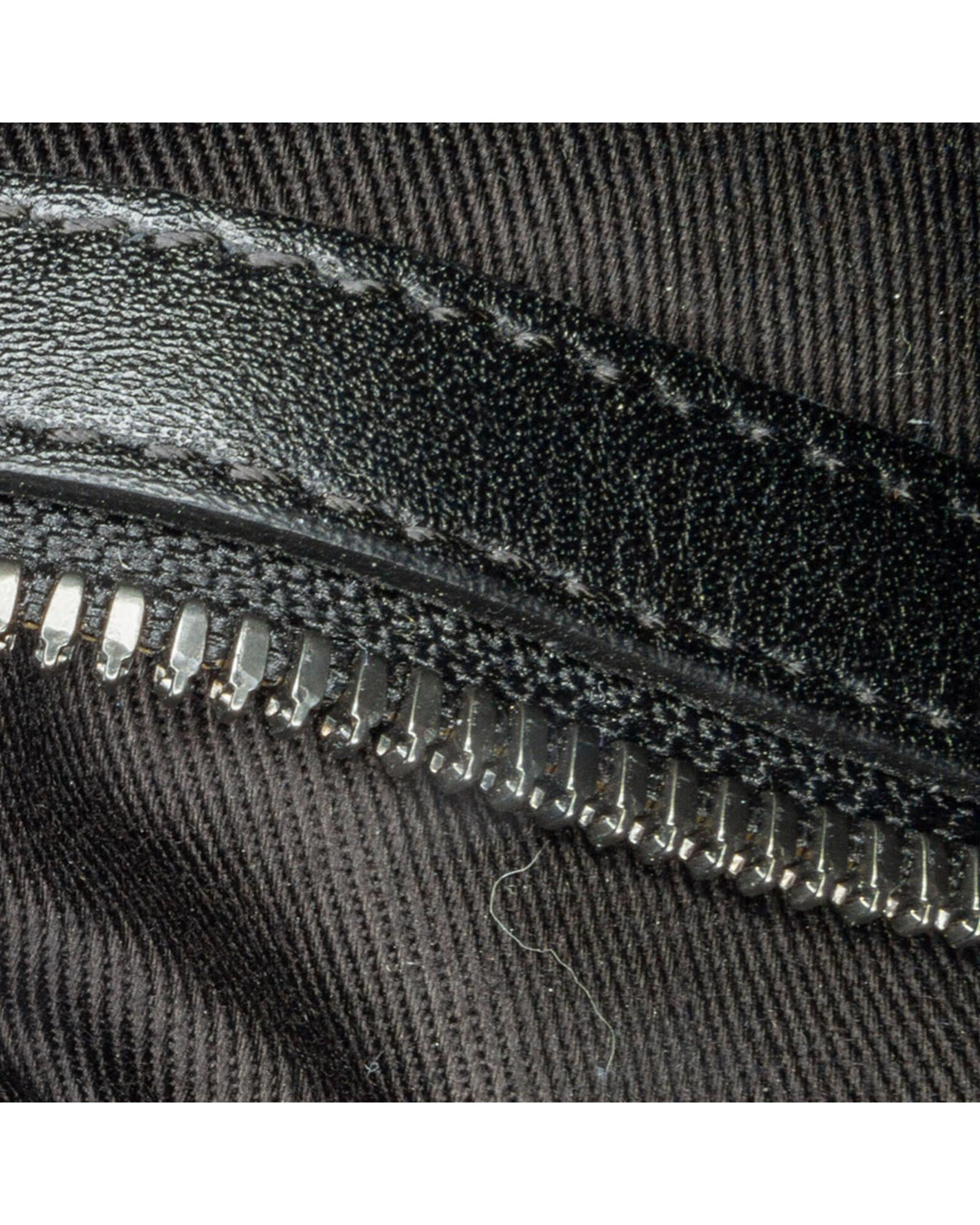294905078.jpg