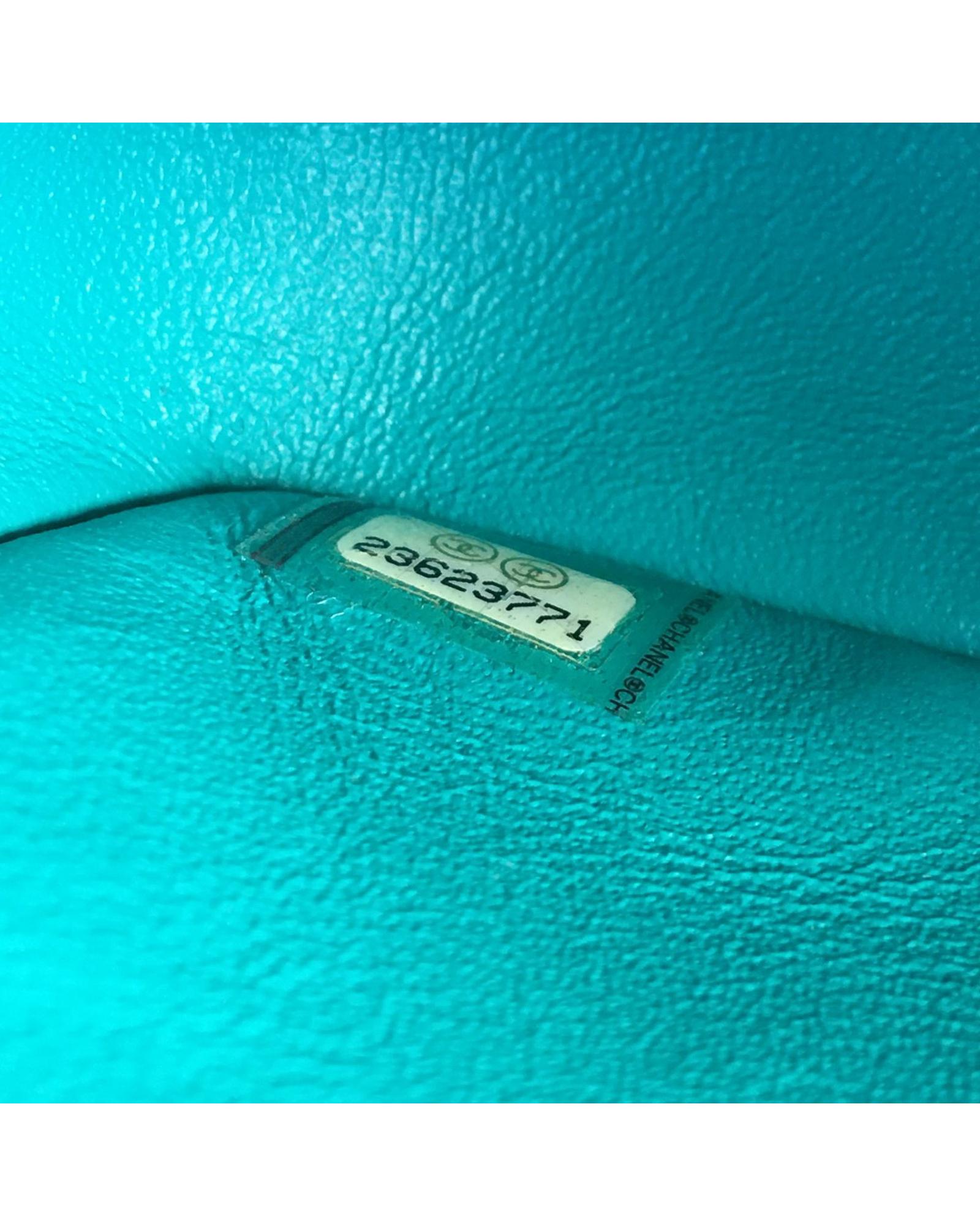 294908537.jpg
