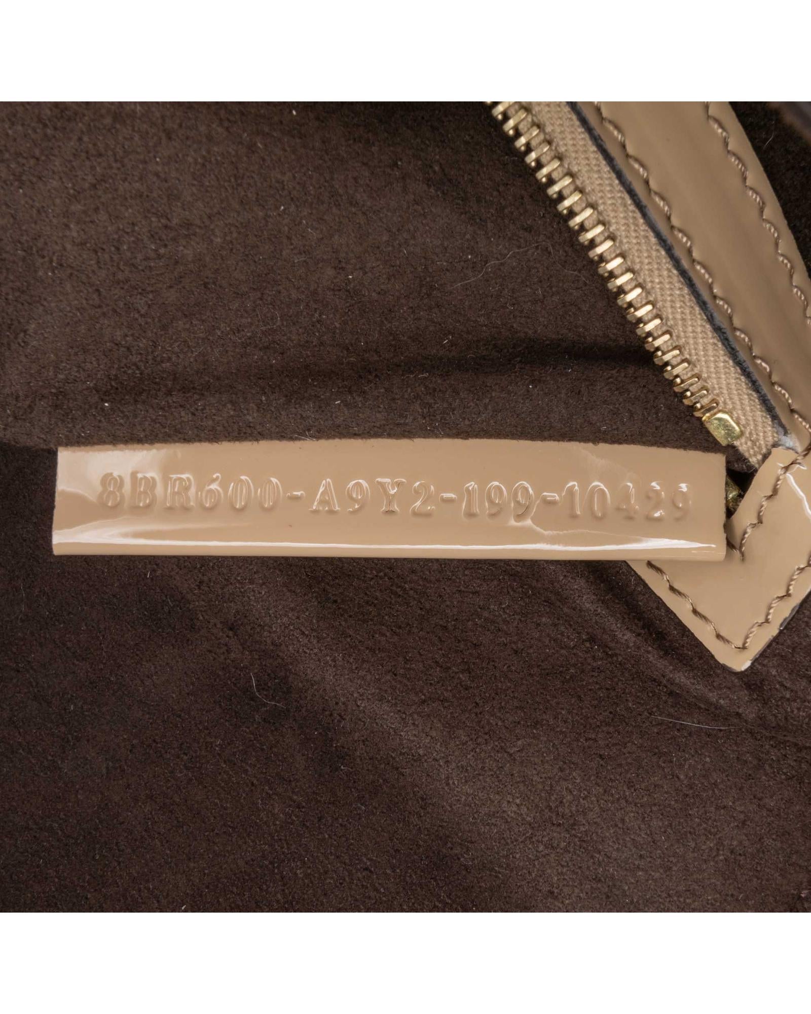 294908705.jpg