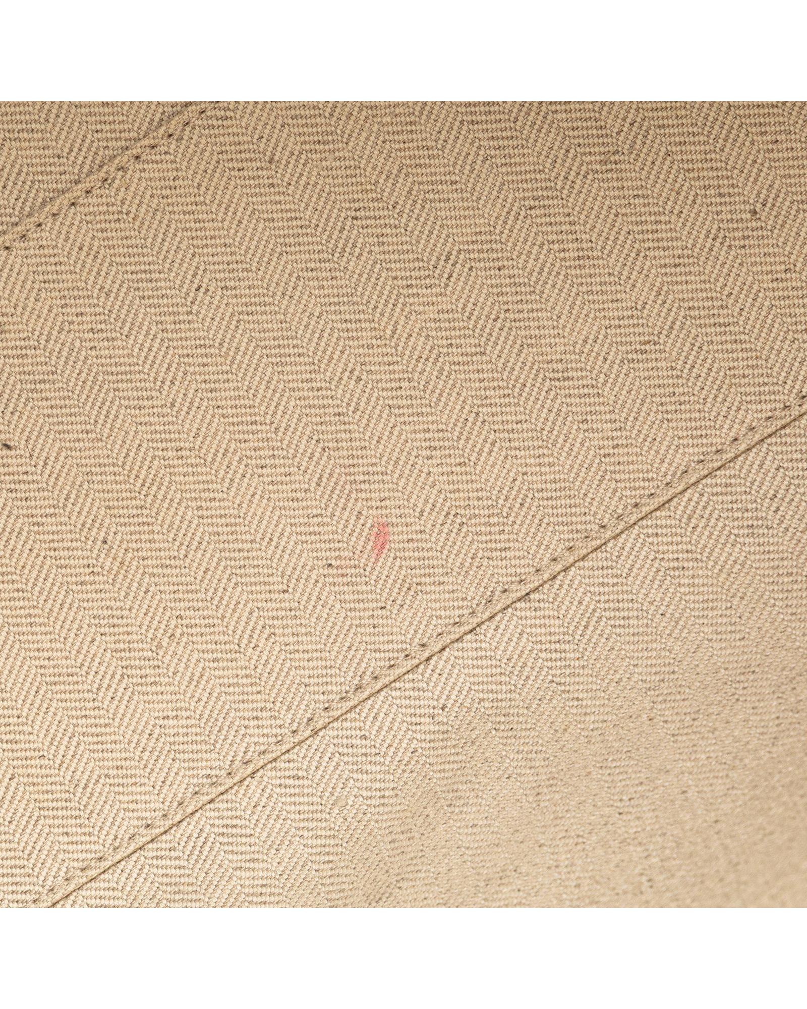 294909577.jpg