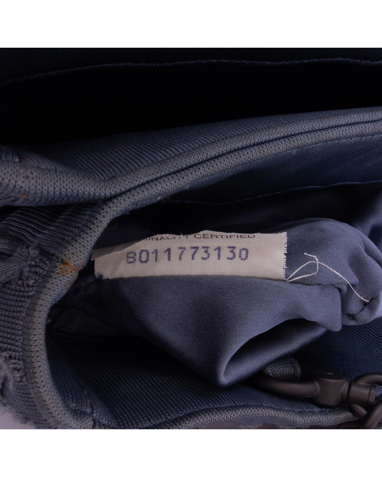 294911192.jpg