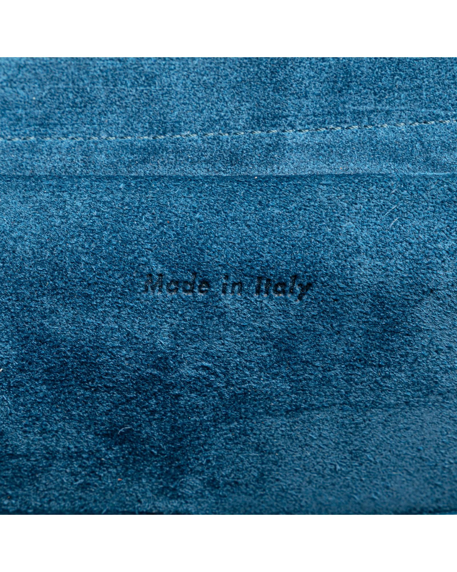 294913100.jpg